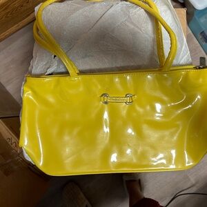 Yellow clutch